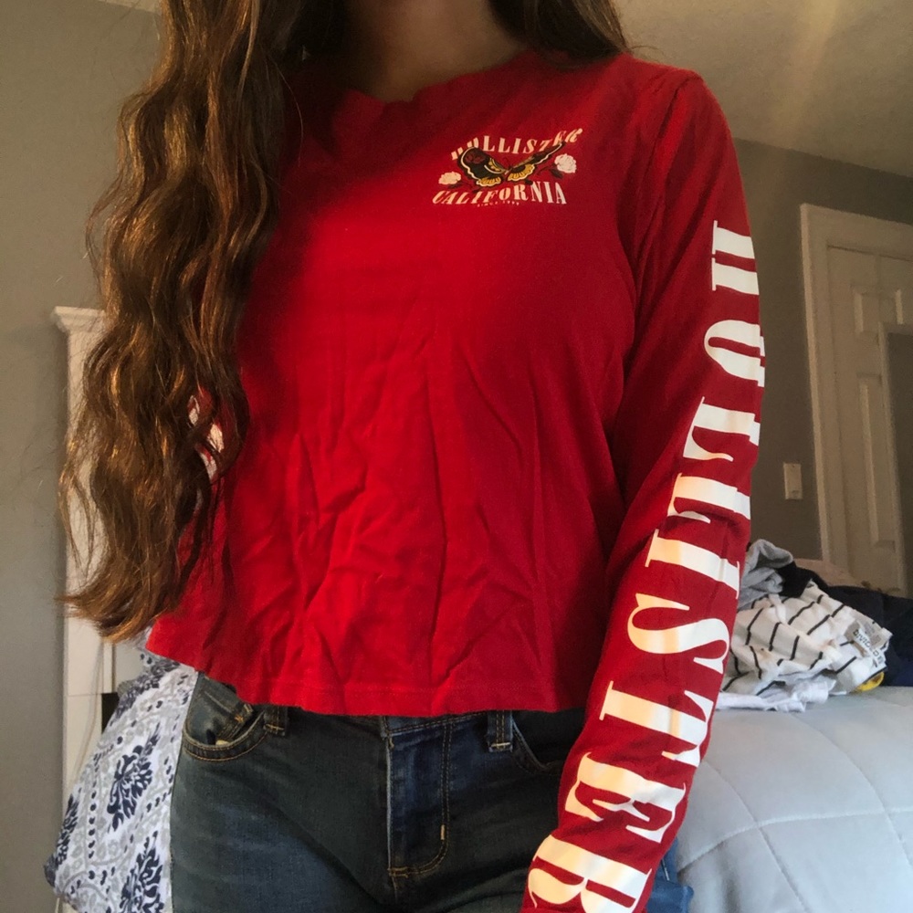 hollister tee